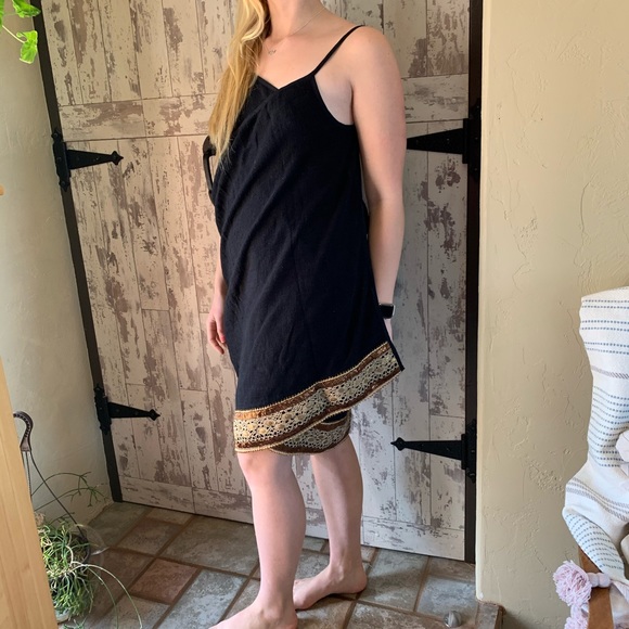 Classy Soft Surroundings Swim Cover-up - Picture 1 of 9